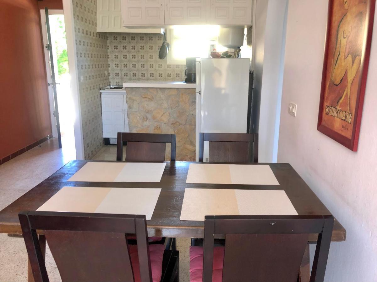 Apartment Port Sotavent: Canal-view With Pool In Marina Empuriabrava